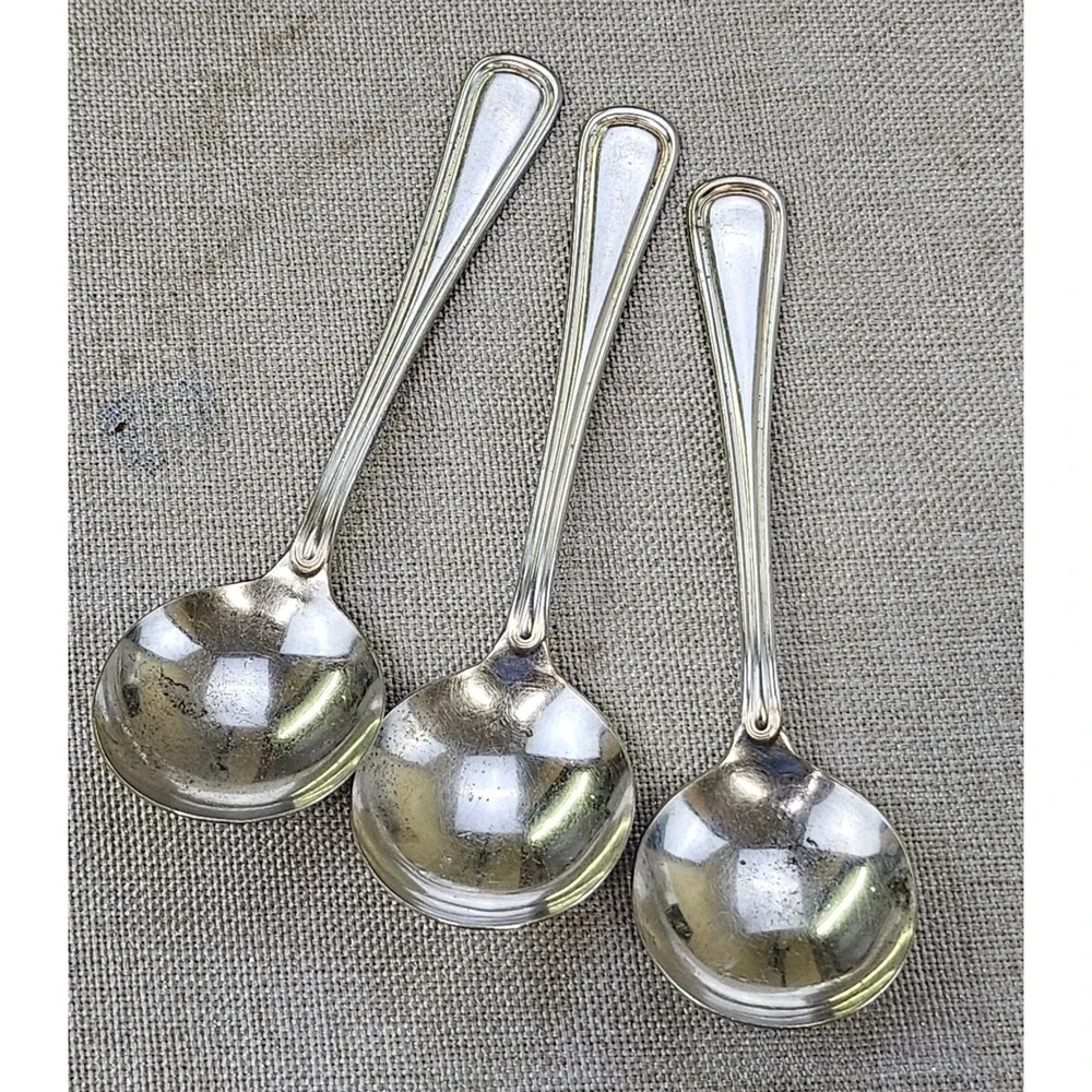 Oneida Wm A Rogers Hotel Plate Bouillon Spoons Set of 3 Silverplate 5.25